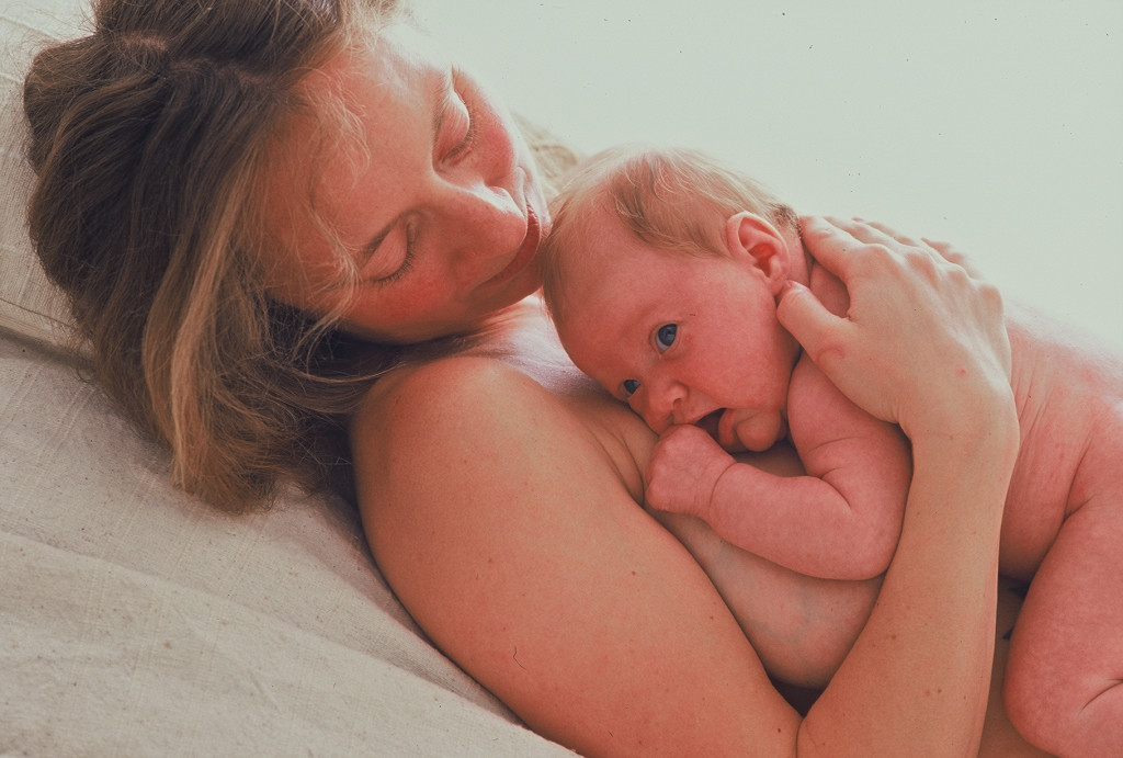 Laid-Back breastfeeding at the Active Birth Centre