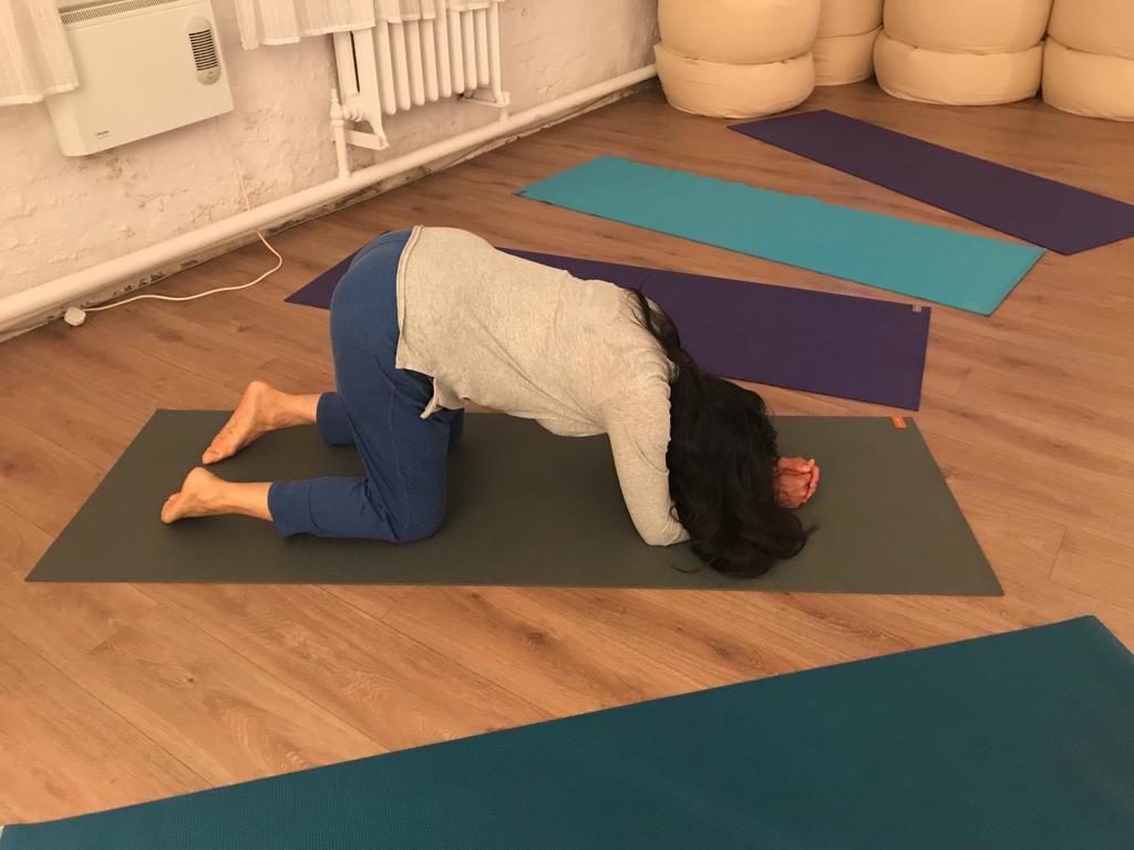 Active Birth Centre - Yoga Pose No.9 - 'Slow Down' Position for